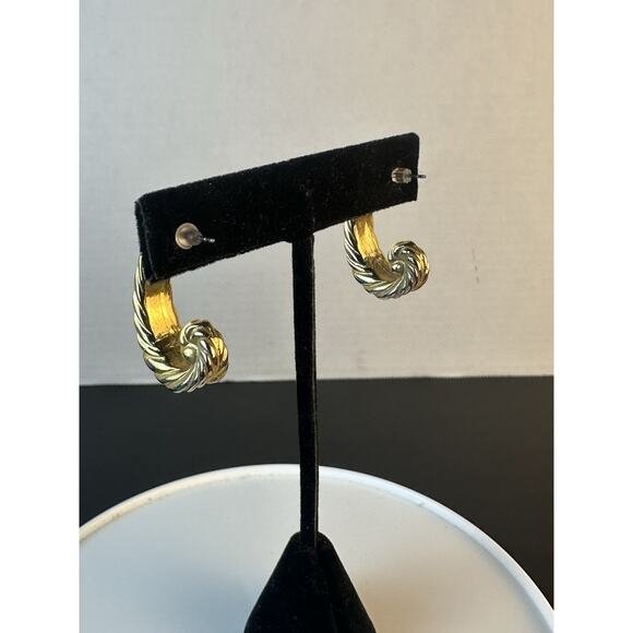 Vintage pierced earrings Red Enamel Gold tone swirl Half hoop Retro - Picture 5 of 5